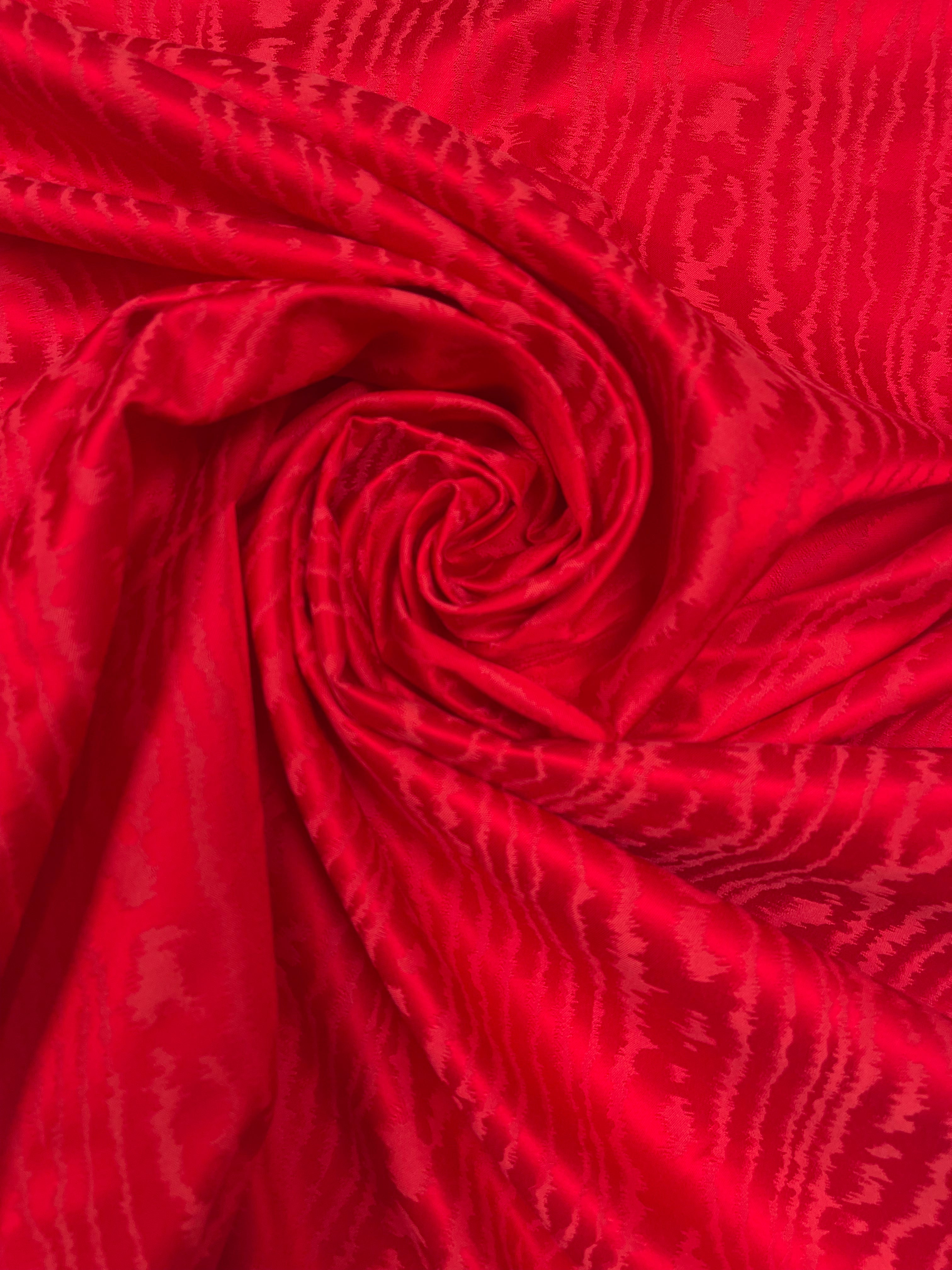 Jacquard Moiré red