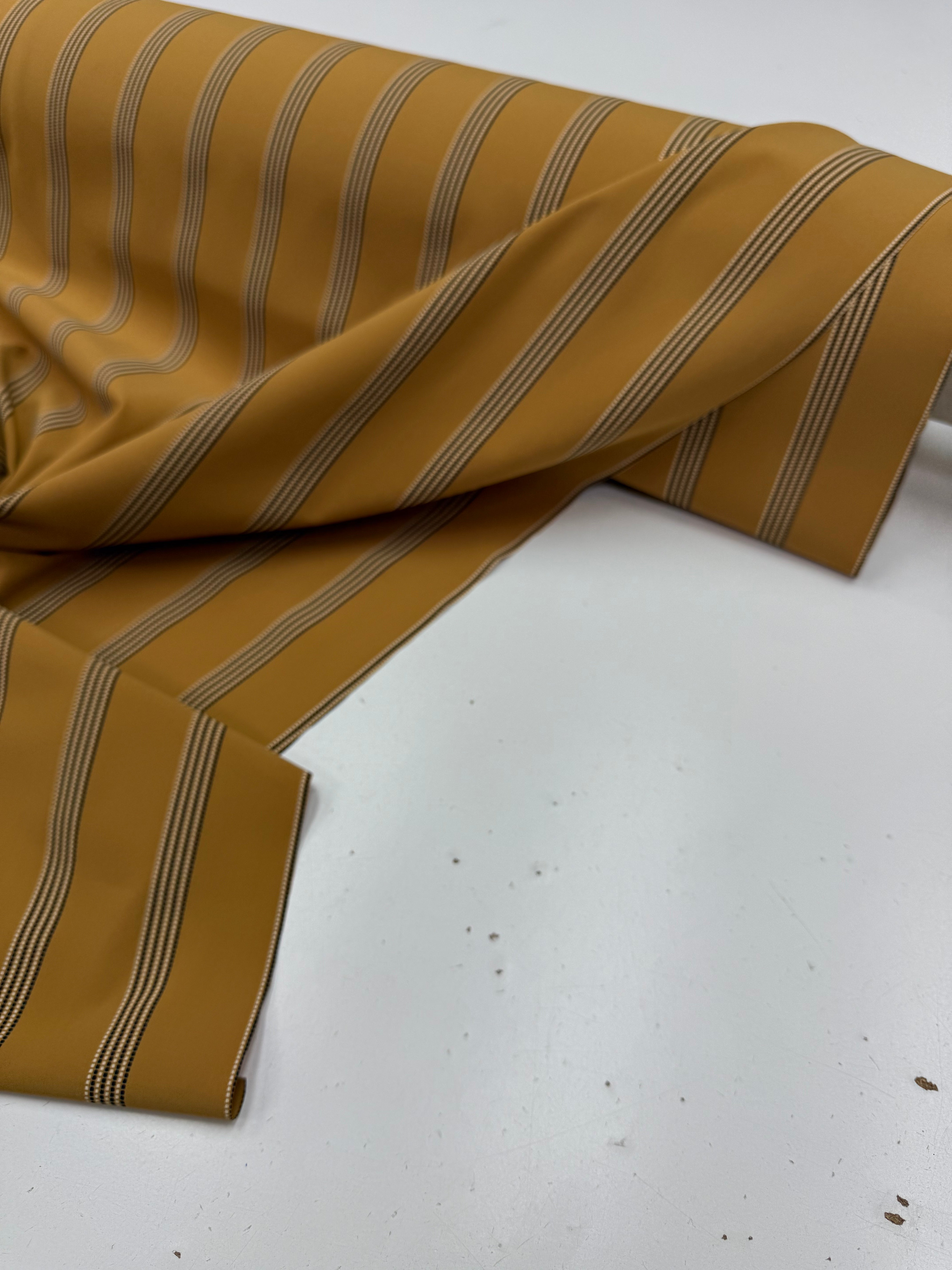 Striped travel euro jersey