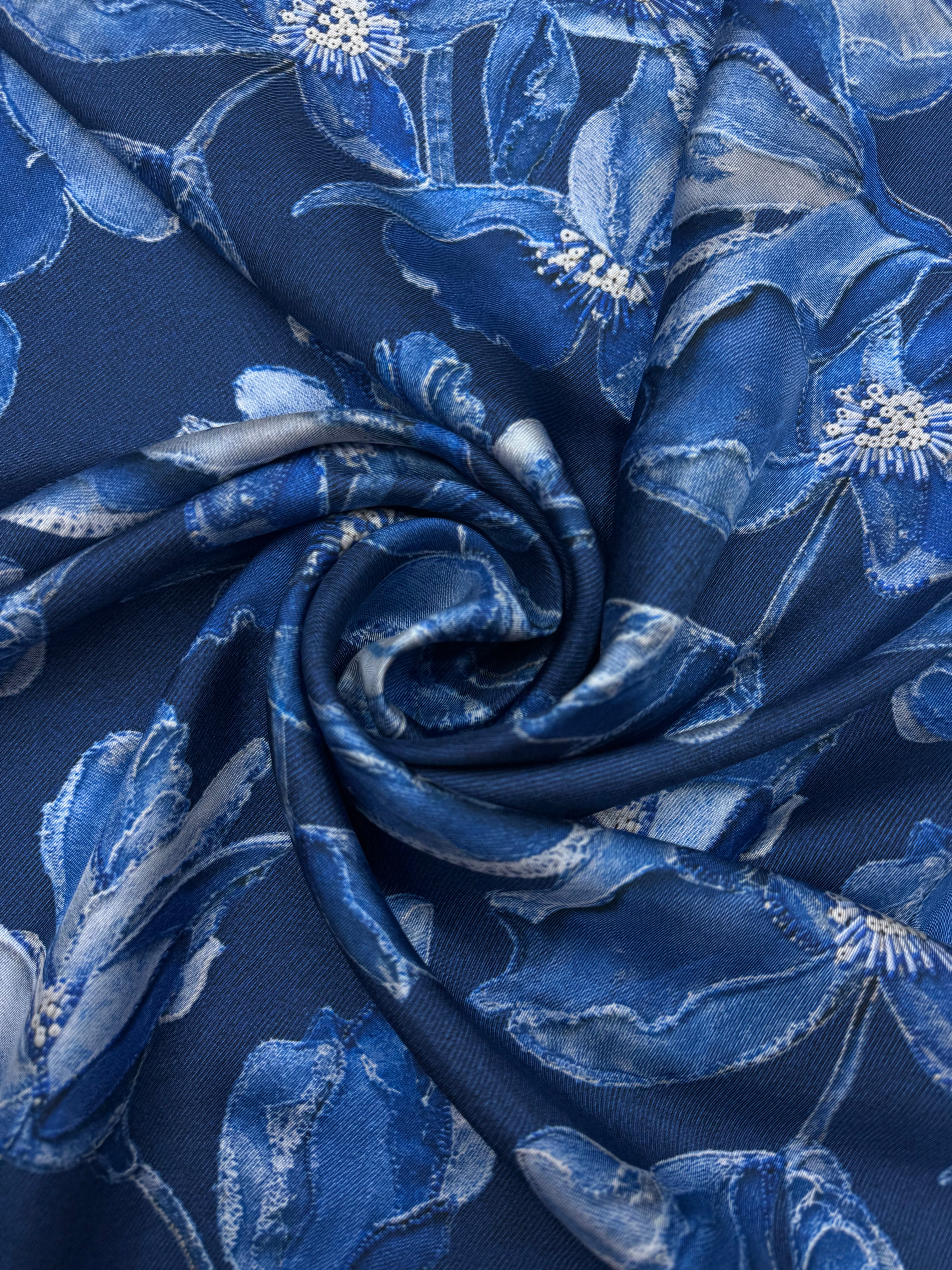 AW2026 Zijden twill denim flowers