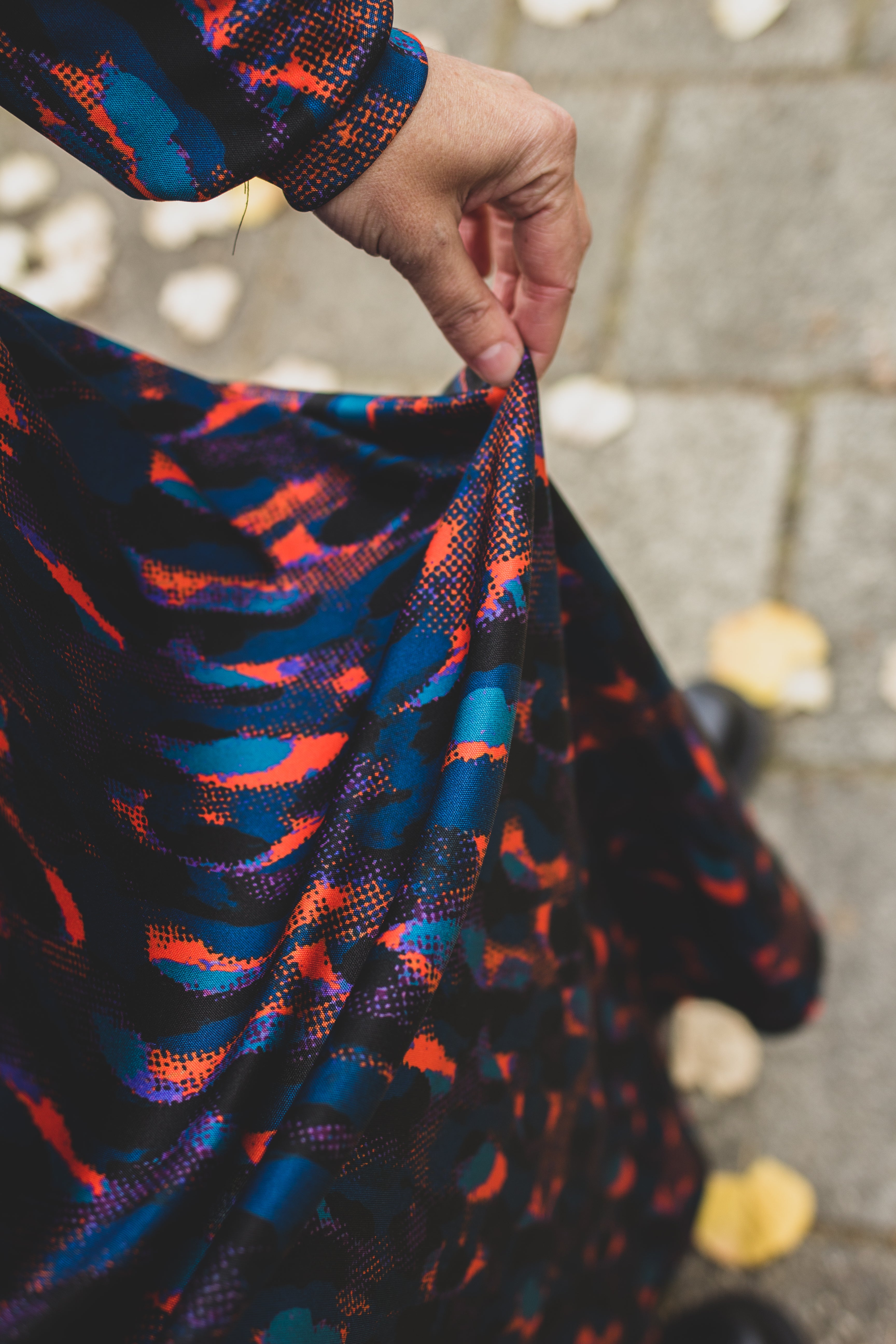 Zijden tricot met digitale grafische print