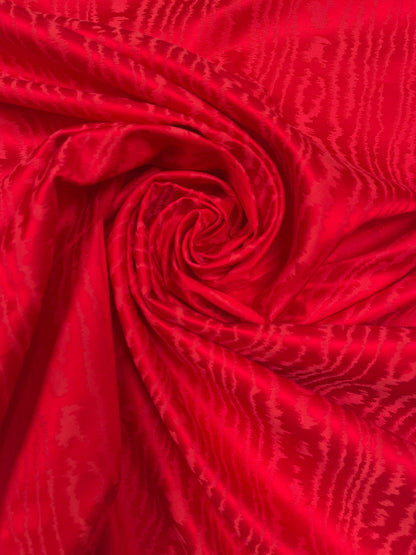 Jacquard Moiré red