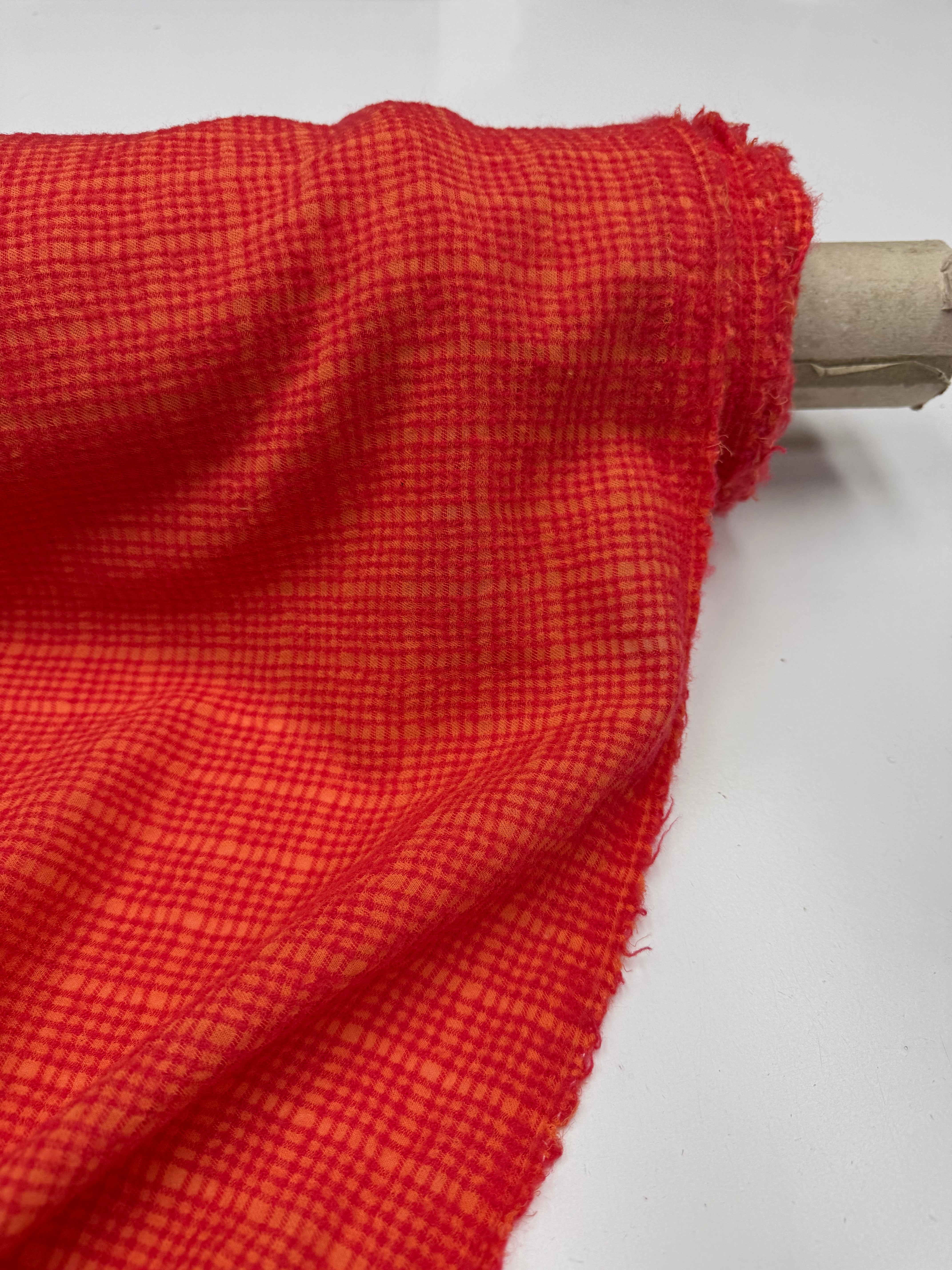 Wool dull orange-red