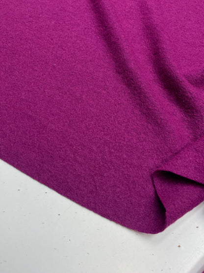 Boiled wool / viscose cerise