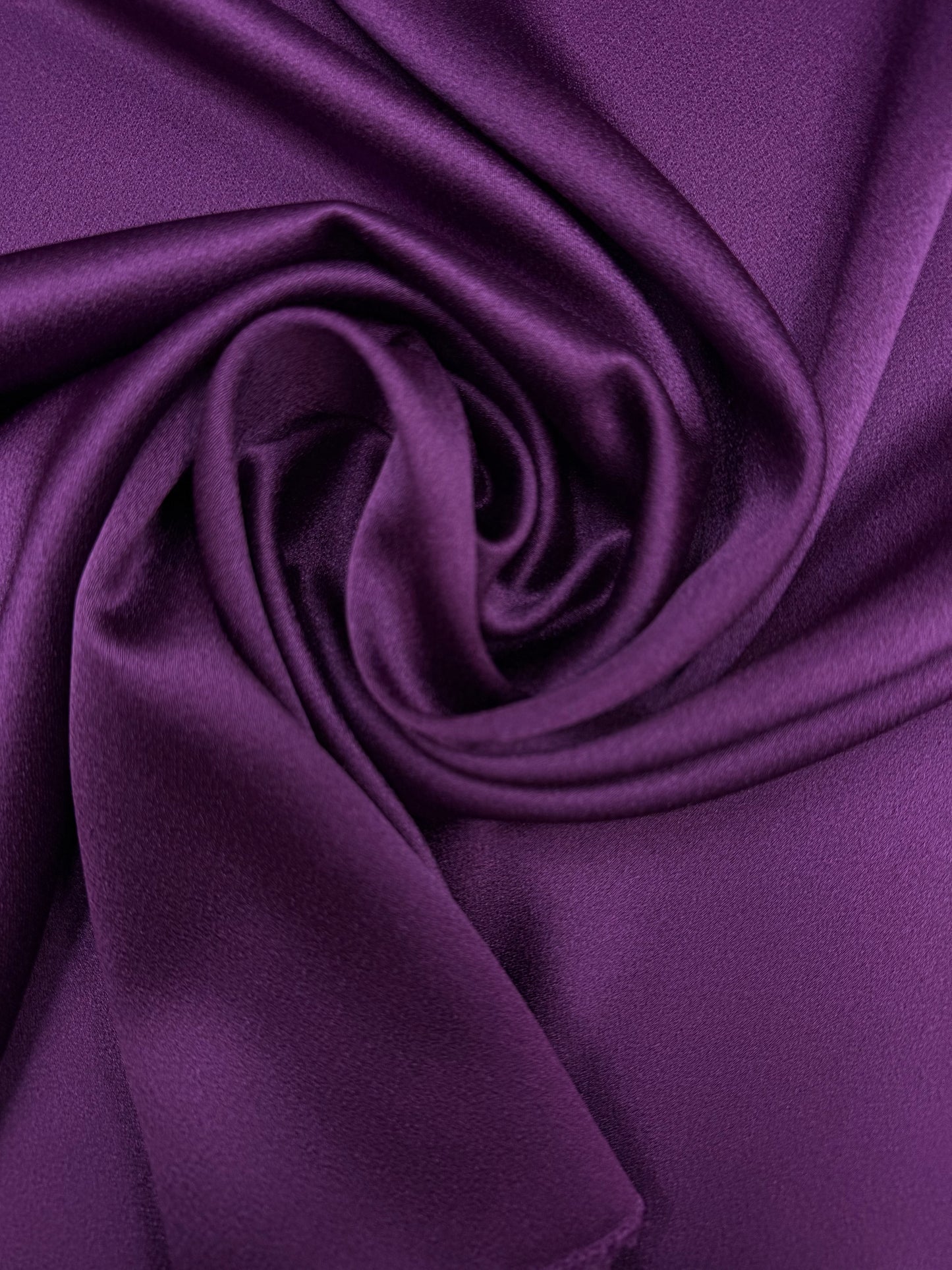 Crepe satin Cady violet purple