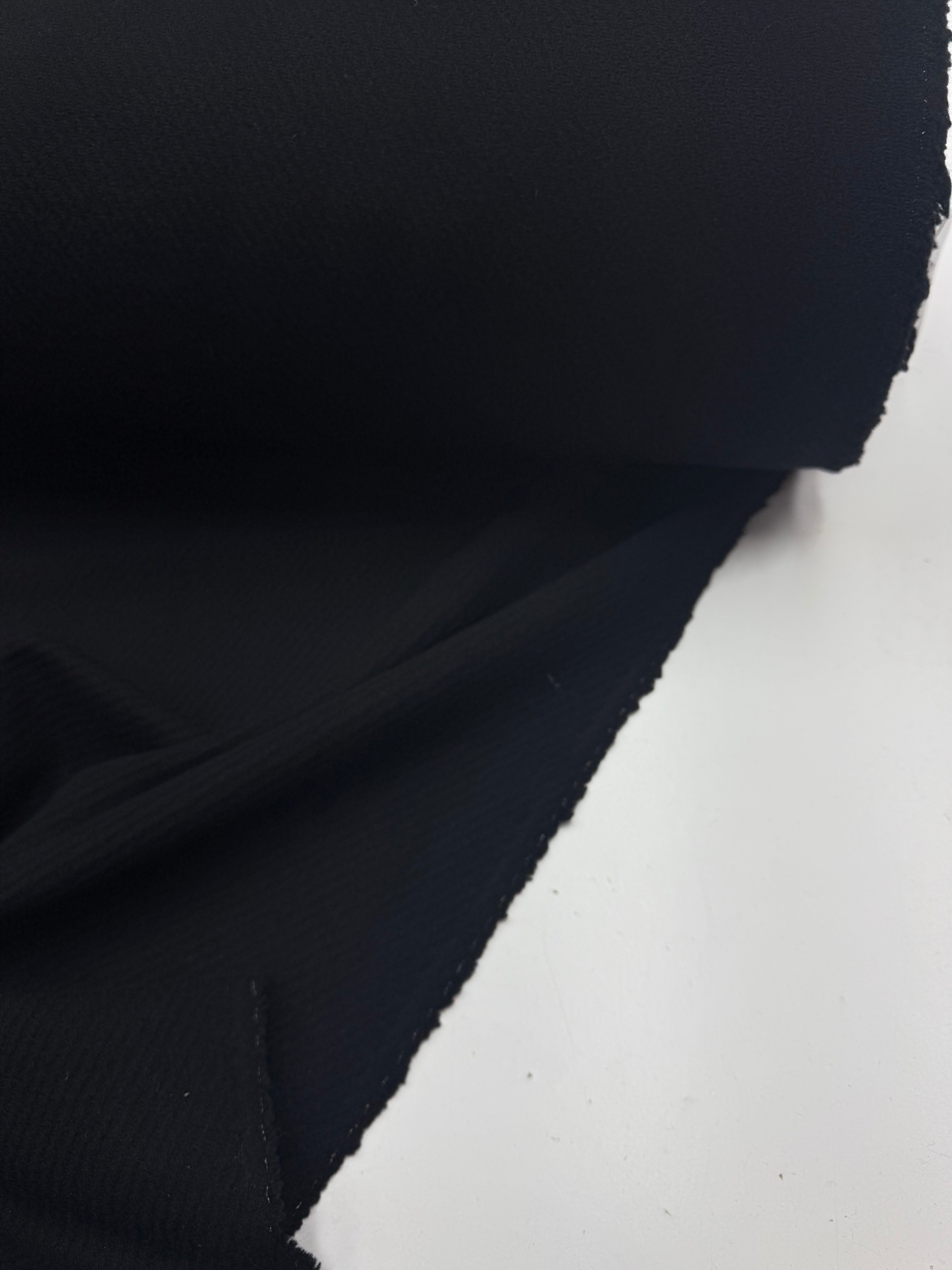 Wool coarse twill black