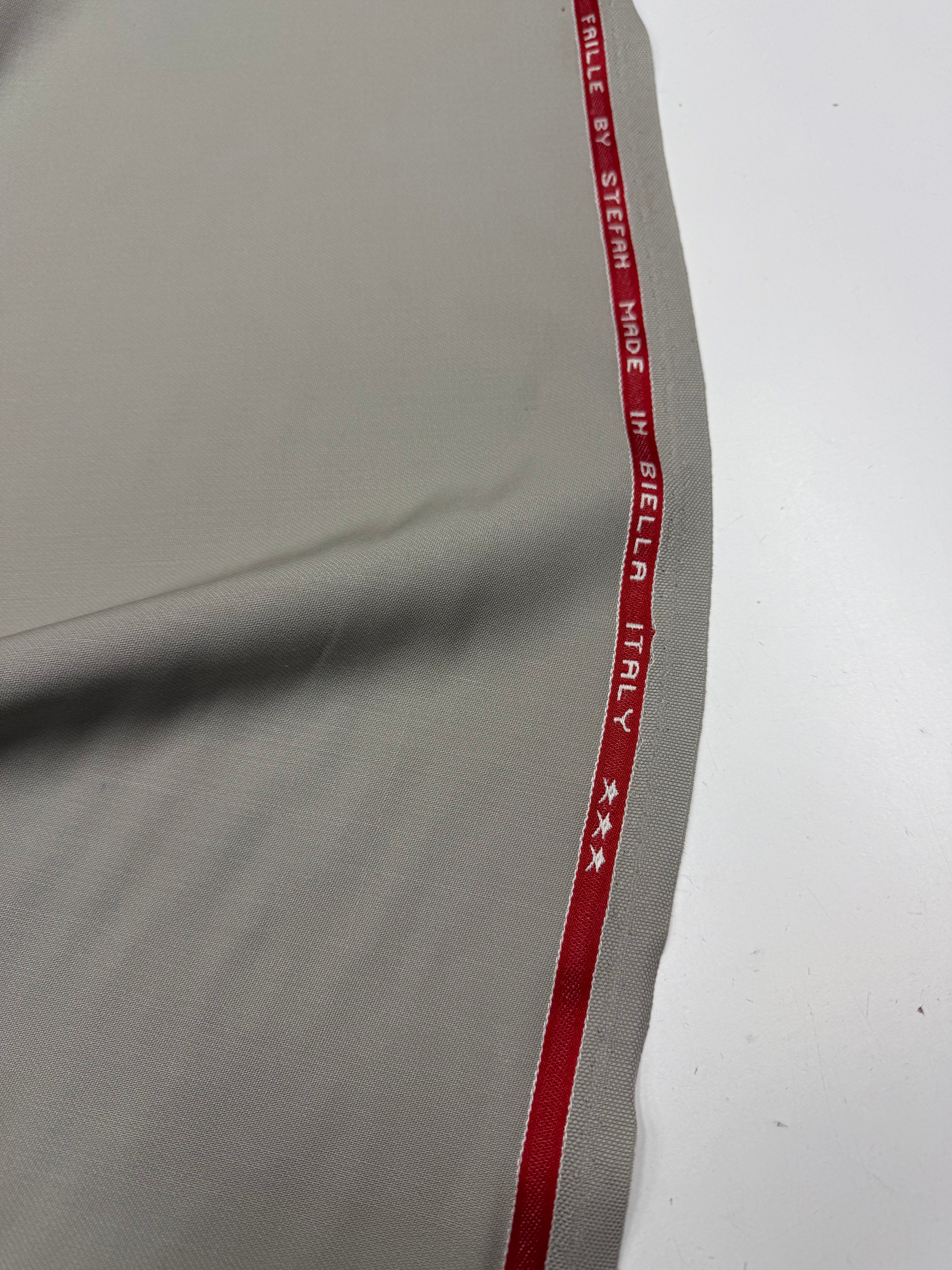 Wool trousers, thickness twill, pebble gray
