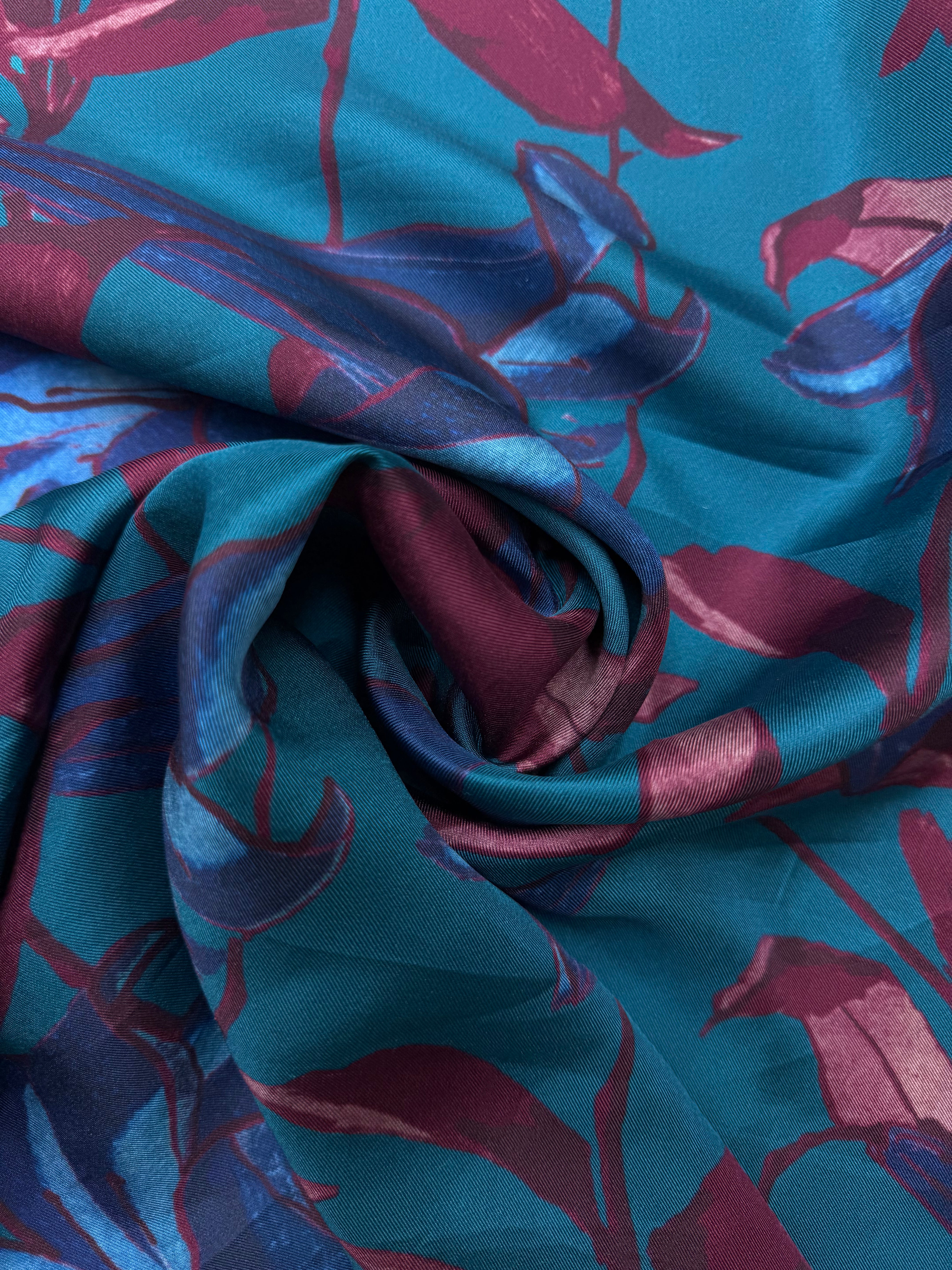 AW2026 Zijden twill floral petrol cerise burgundy