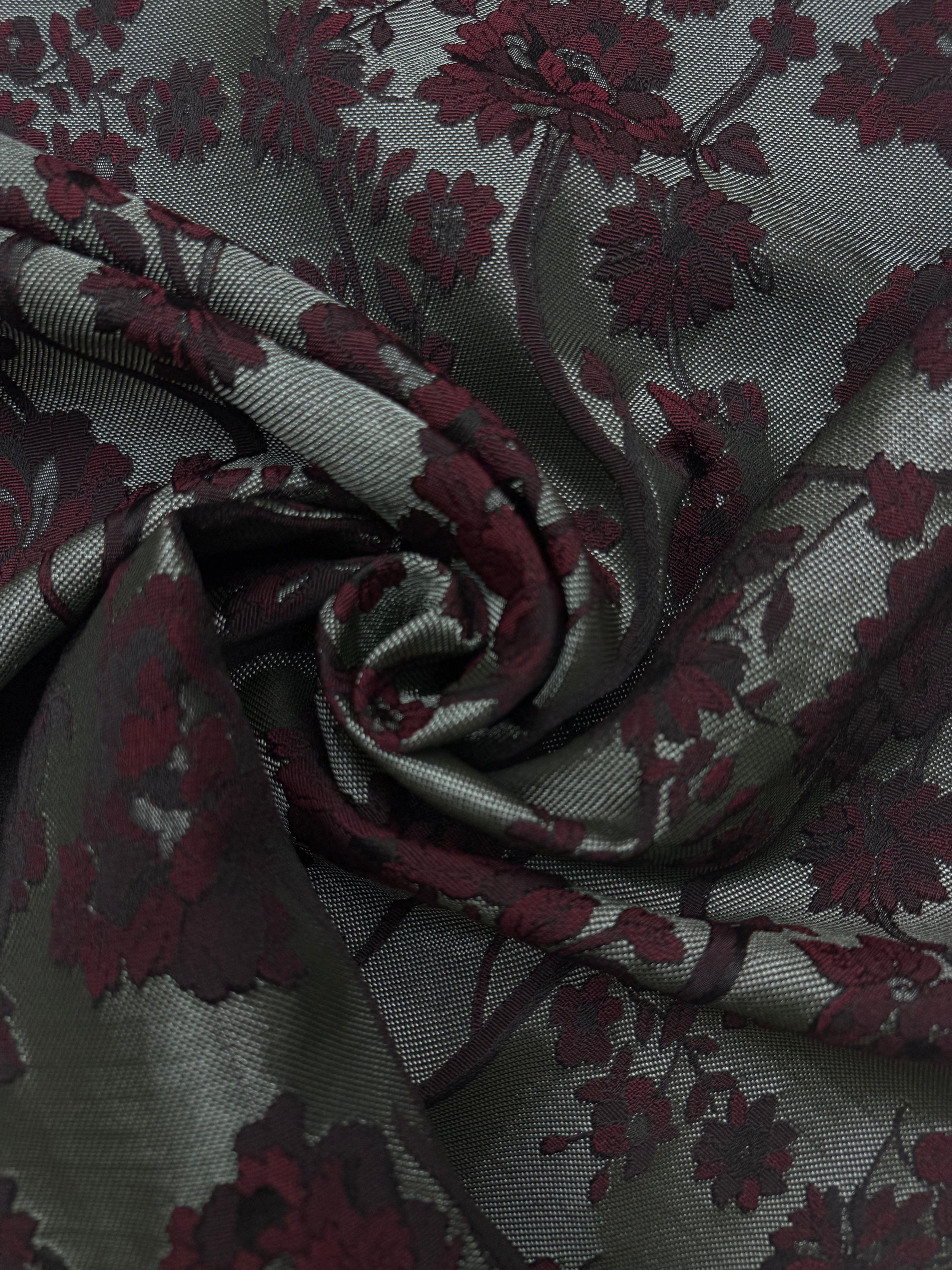 Jacquard floral burgundy silver