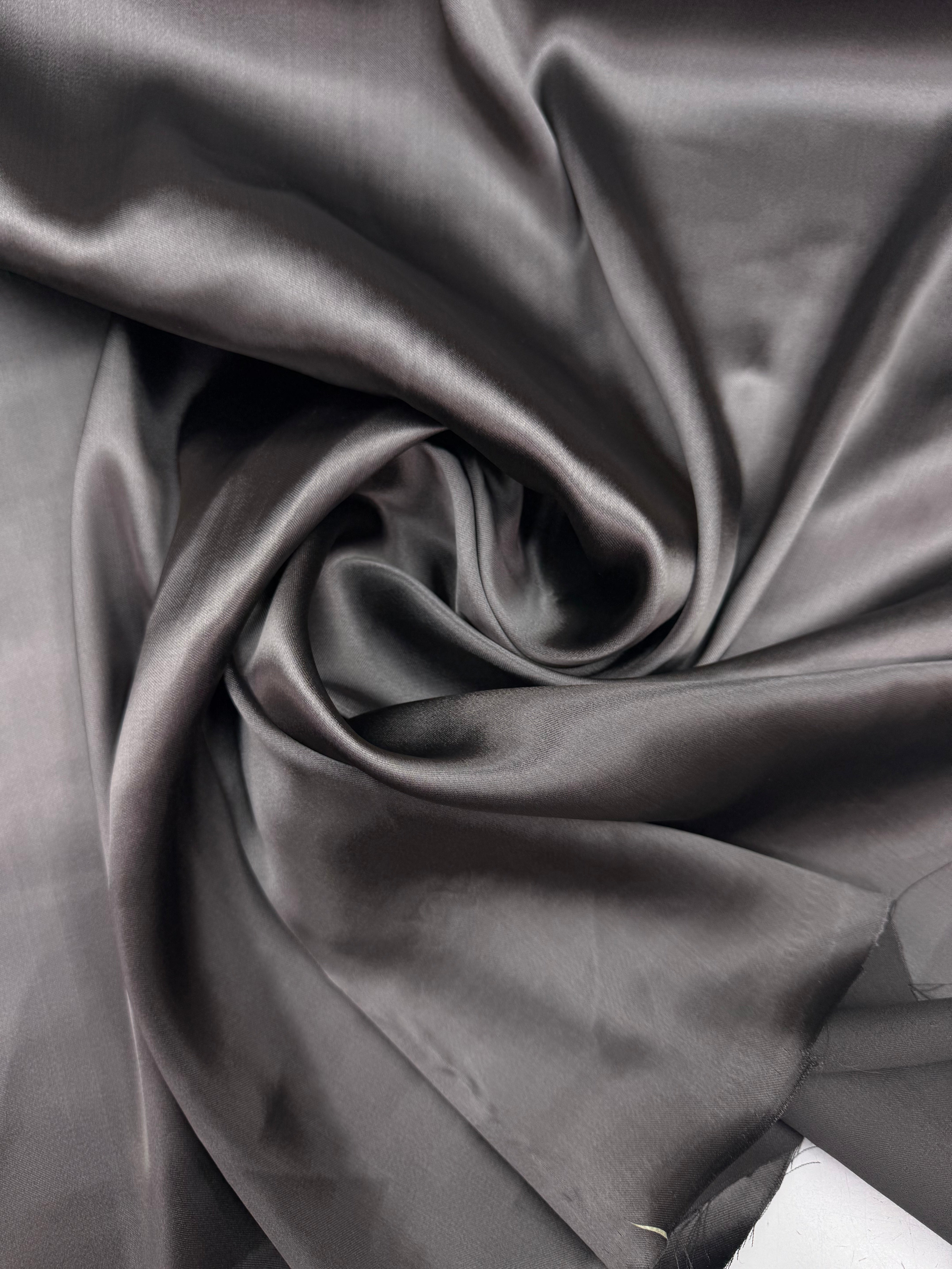 Viscose satijnbinding met stretch taupe