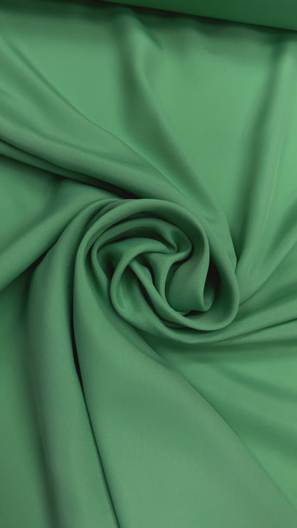 Crepe accetaat zijden soft green