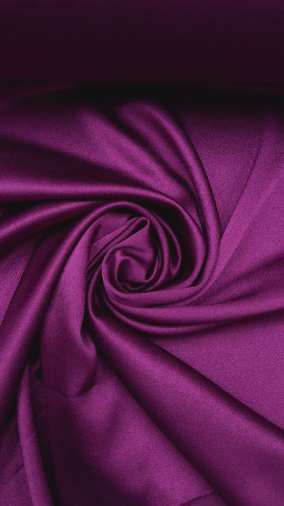 Crepe satijn Cady purper