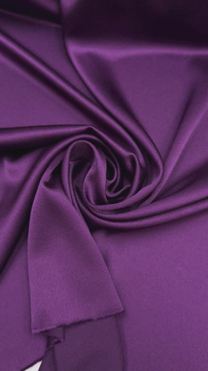 Crepe satin Cady violet purple
