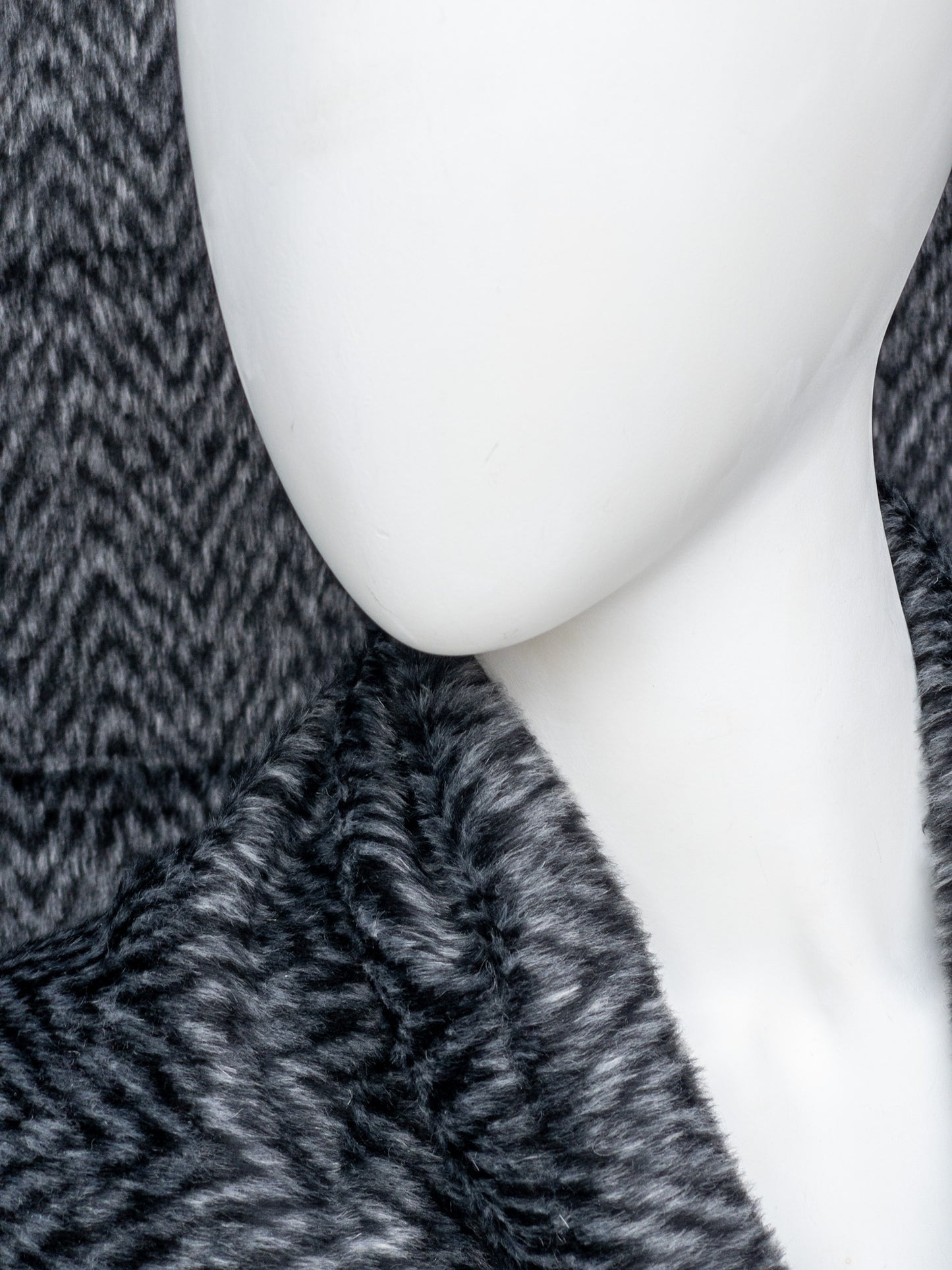 Mohair visgraat van bekend modehuis