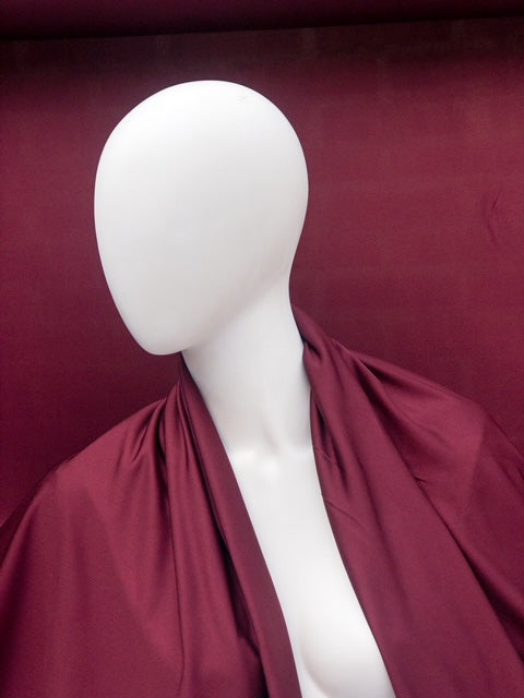 Zijden tricot aubergine rood